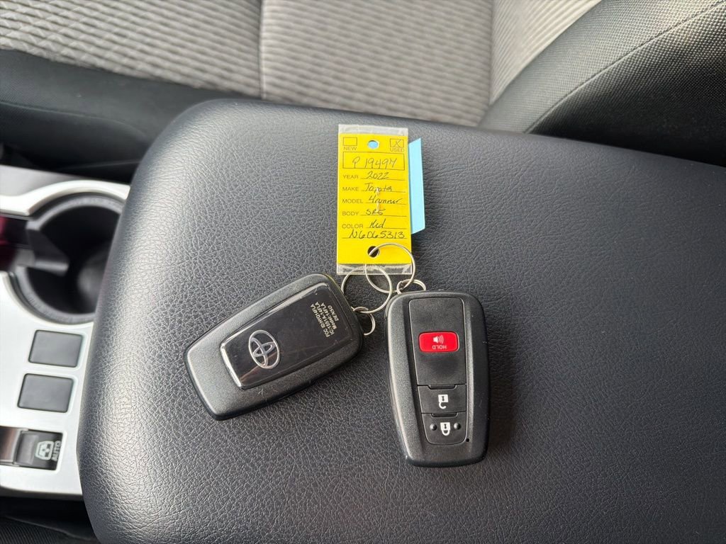 Used 2022 Toyota 4Runner SR5 AWD/4WD image 26