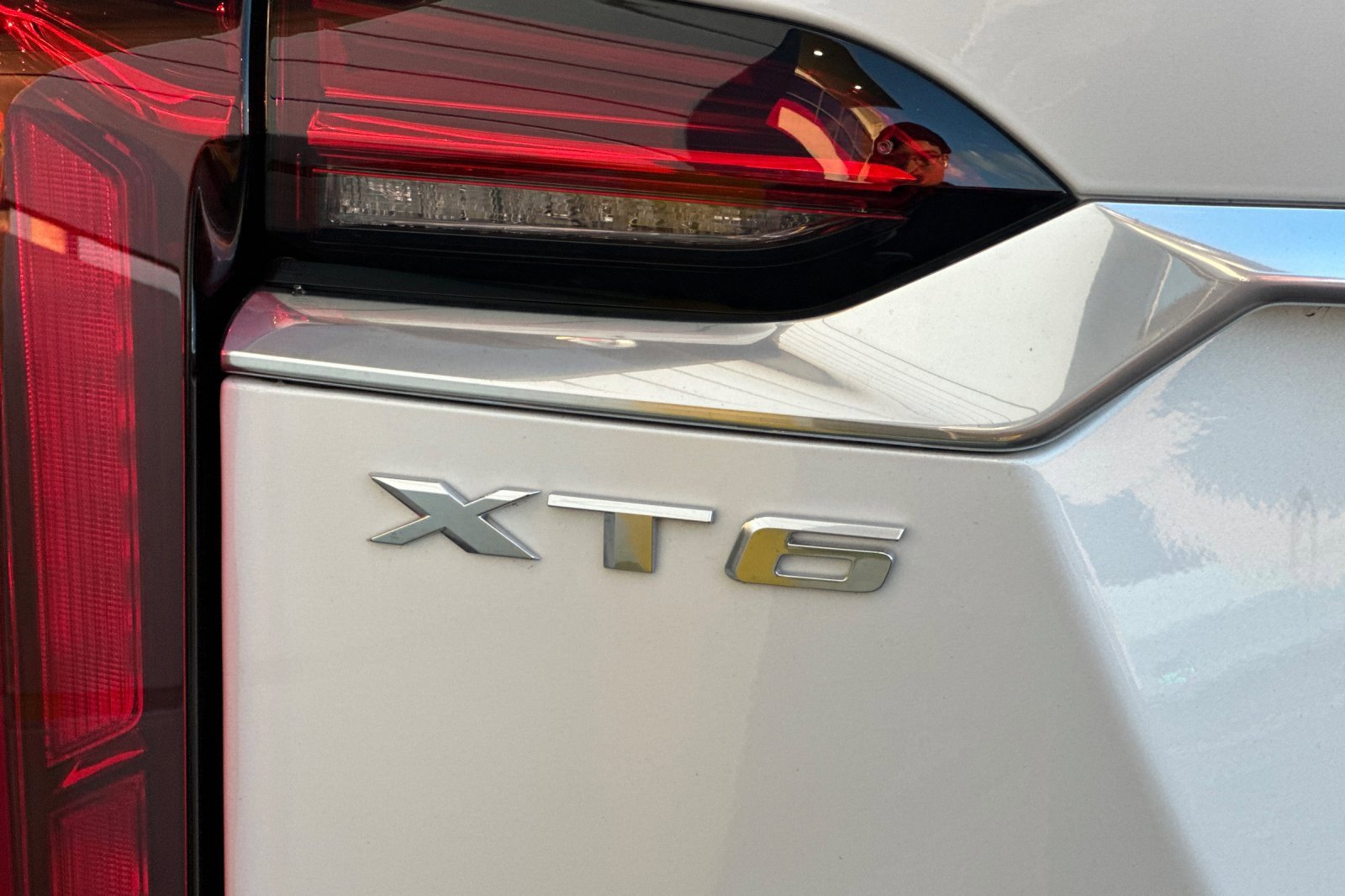 Used 2025 Cadillac XT6 Luxury image 39