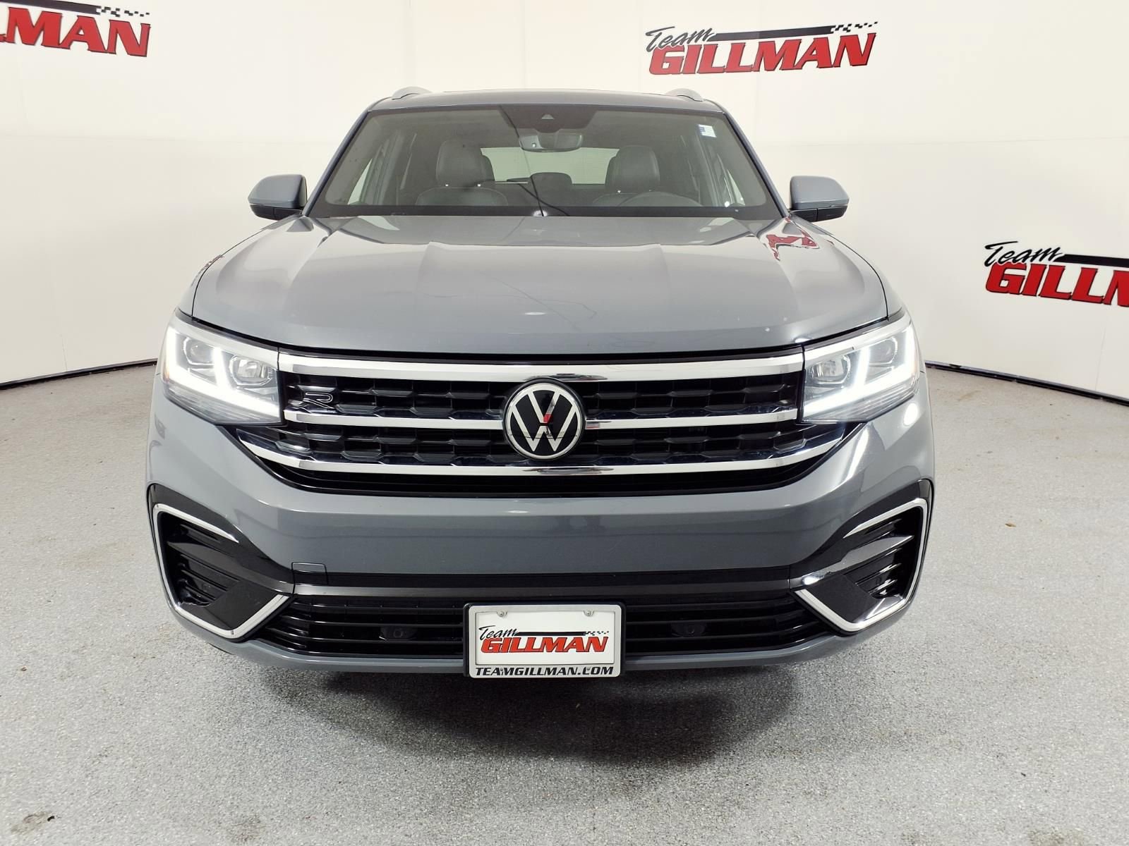 Used 2021 Volkswagen Atlas Cross Sport SEL R-Line w/ Cross Sport MDO Package image 2