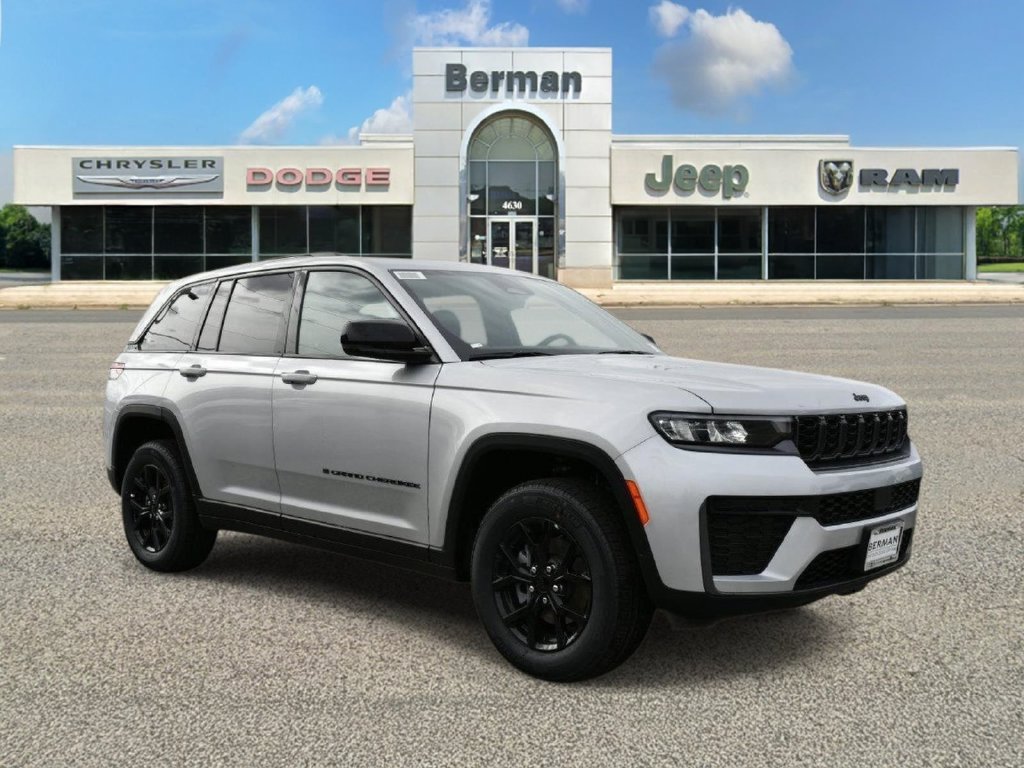 New 2026 Jeep Grand Cherokee Altitude