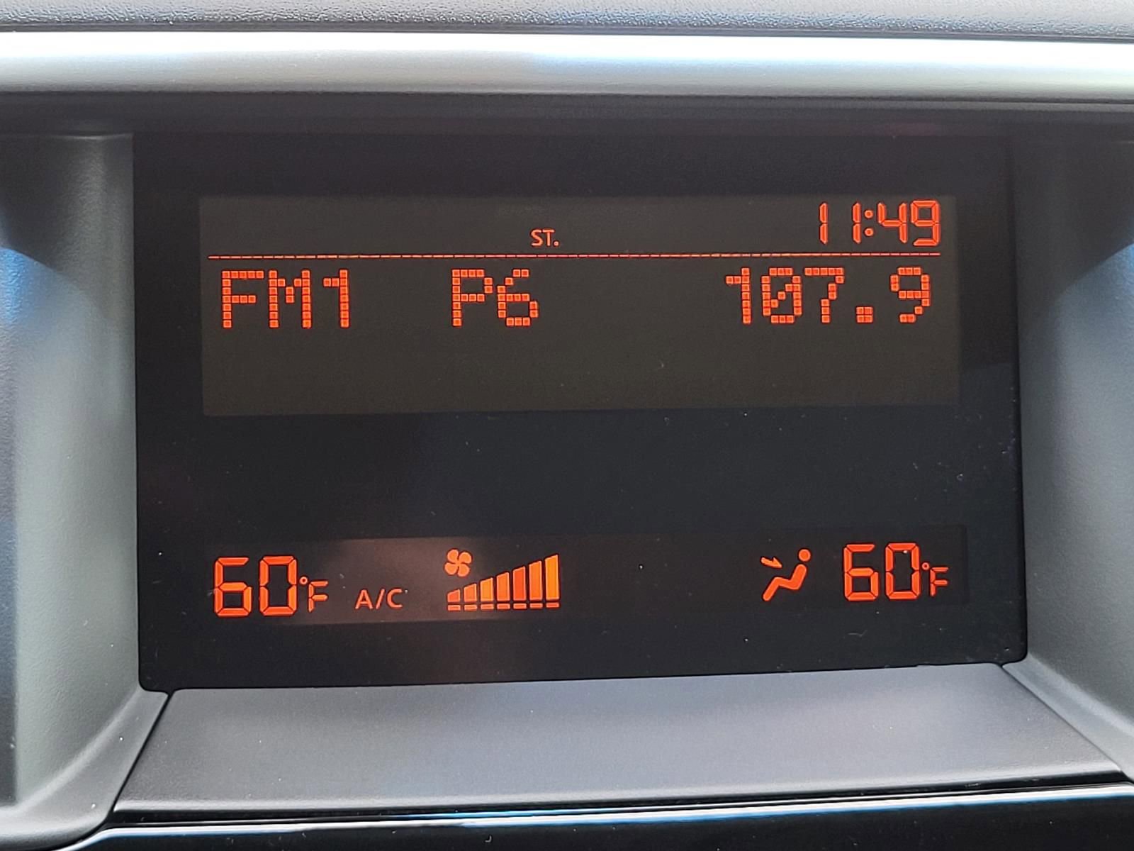 Used 2016 Nissan Pathfinder S FWD image 24