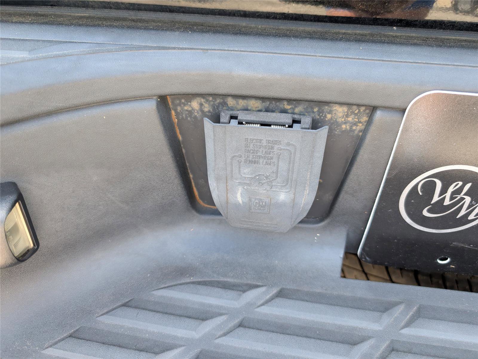 Used 2009 GMC Sierra 1500 SLE w/ Regional Value Package image 32