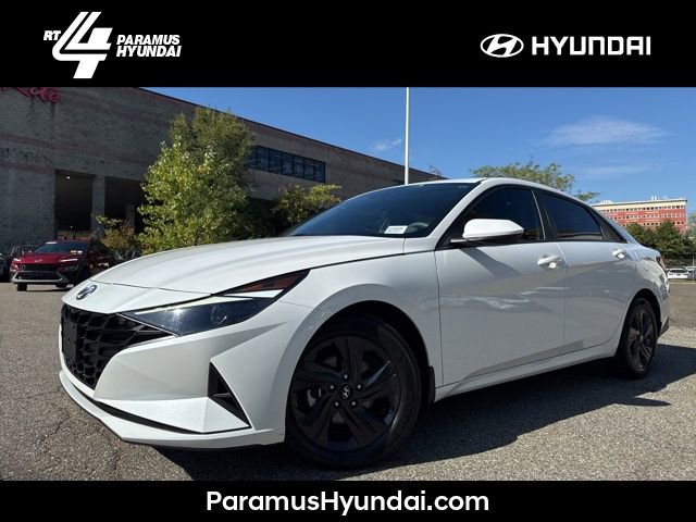 Certified 2023 Hyundai Elantra SEL