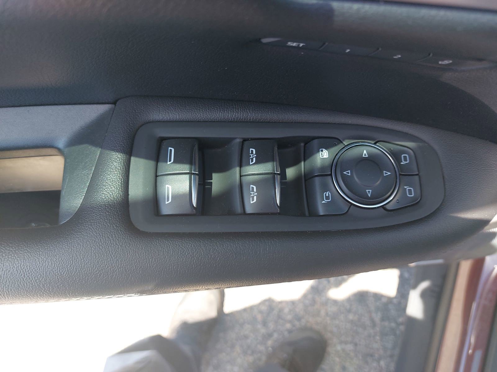 Used 2023 Cadillac XT5 Premium Luxury FWD image 30