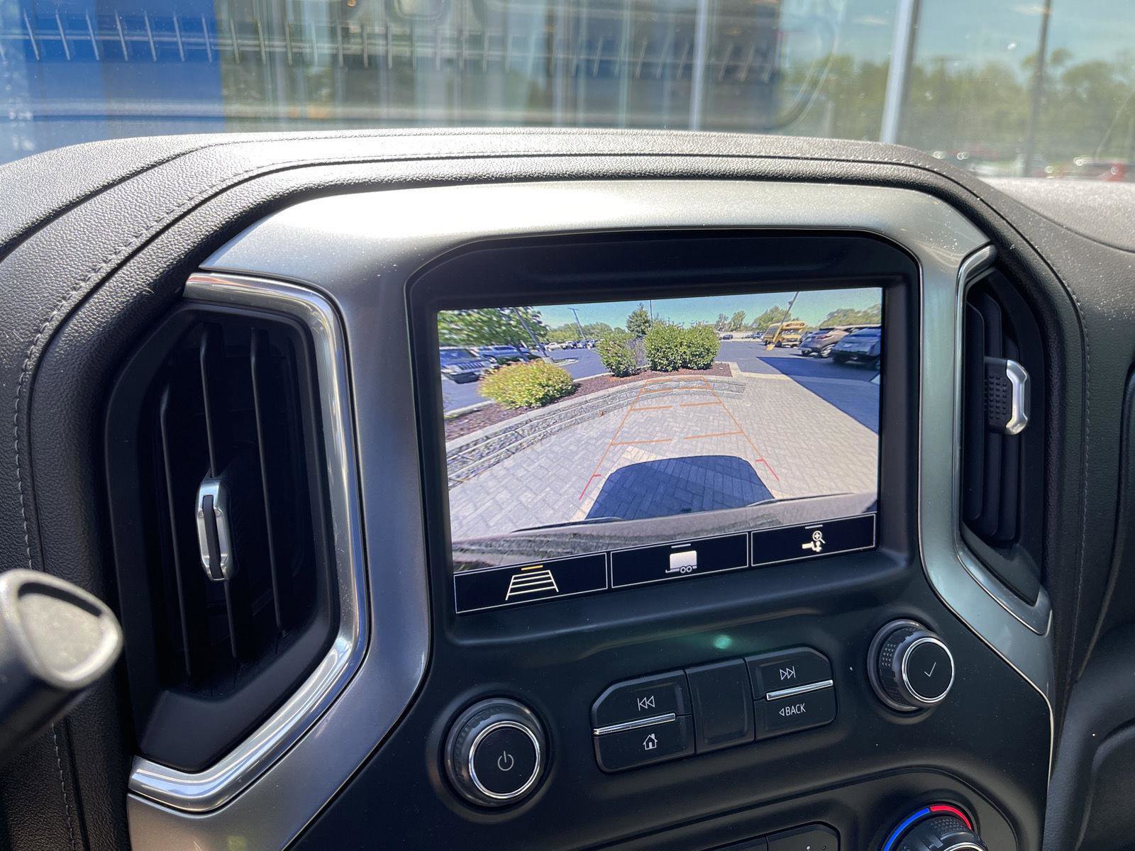 Used 2020 Chevrolet Silverado 1500 LT w/ All-Star Edition AWD/4WD image 28