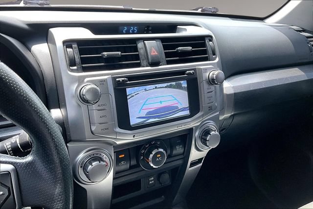 Used 2016 Toyota 4Runner 4WD image 14