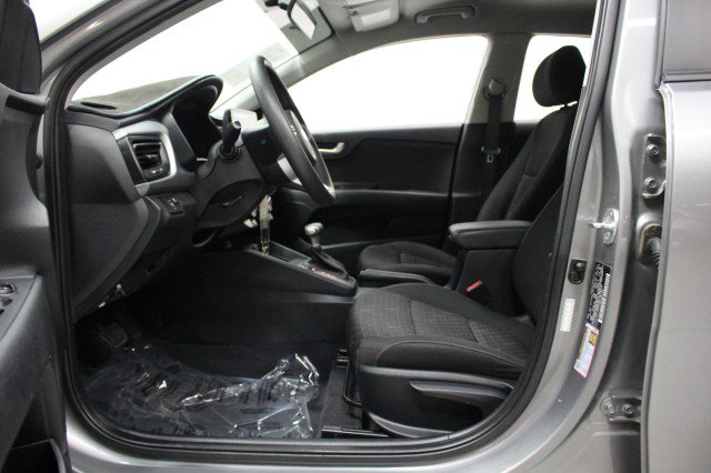 Used 2021 Kia Rio S image 7
