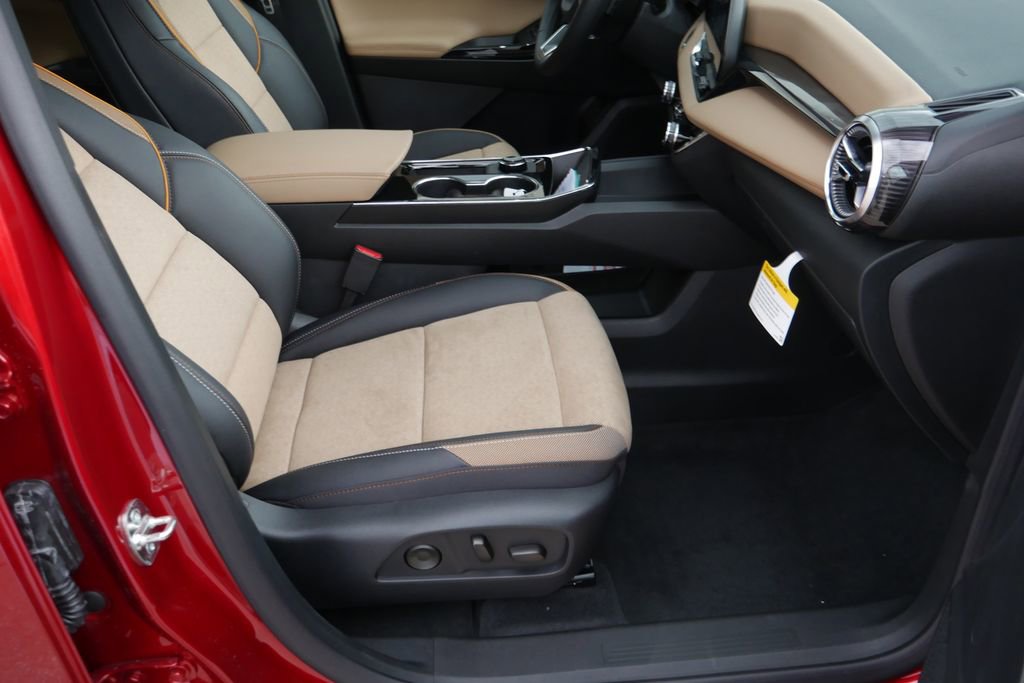 New 2026 Chevrolet Equinox ACTIV image 21