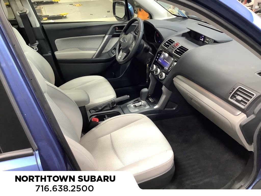 Used 2017 Subaru Forester 2.5i Premium w/ All-Weather Package image 12