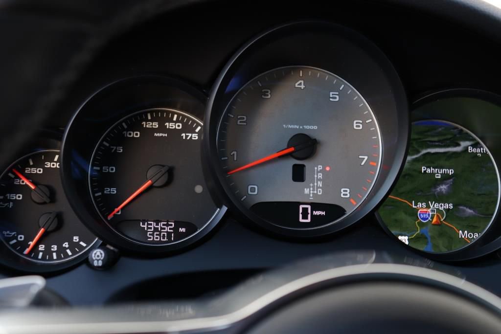 Used 2018 Porsche Cayenne S image 42