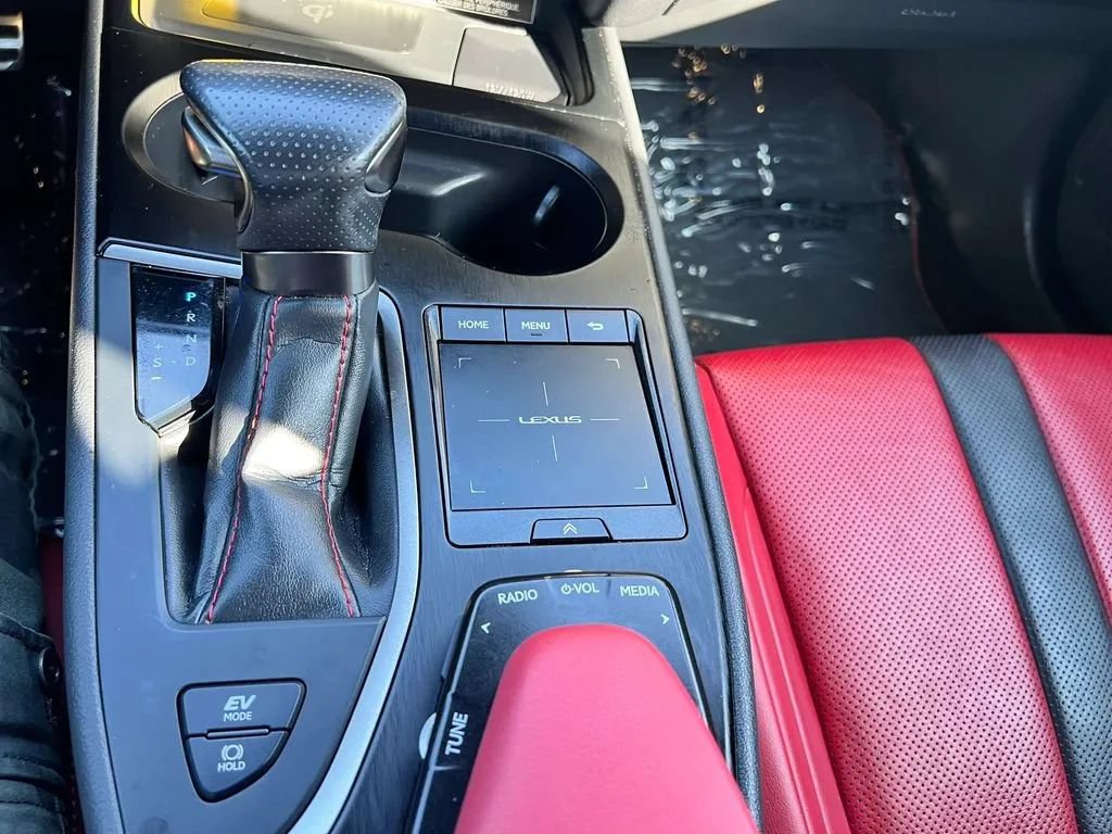 Used 2020 Lexus UX 250h F Sport AWD/4WD image 31
