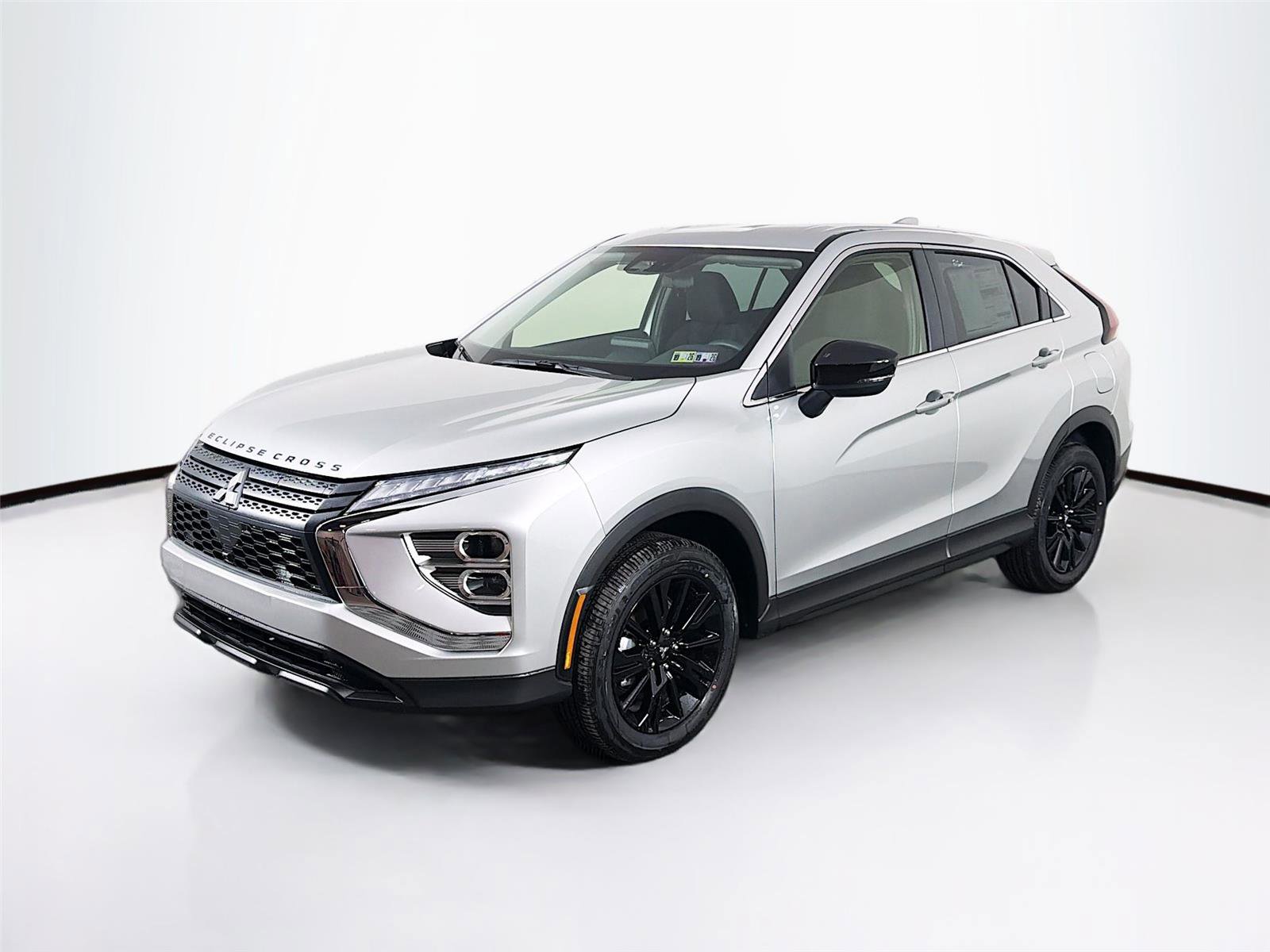 New 2026 Mitsubishi Eclipse Cross LE image 3