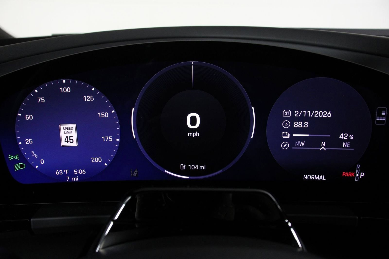 New 2026 Porsche Macan 4S Electric image 13