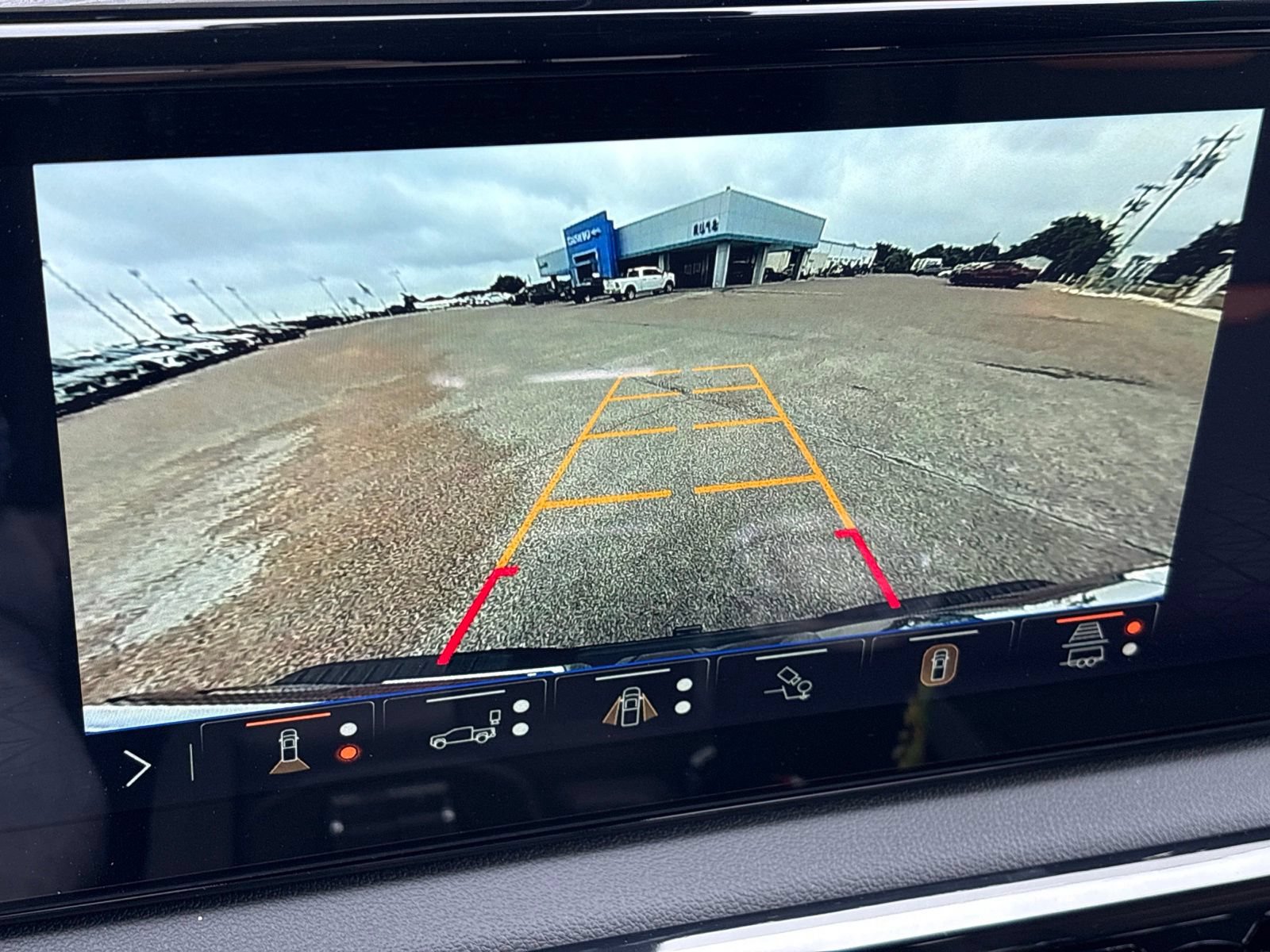 New 2026 GMC Sierra 2500 AT4 w/ AT4 Premium Plus Package AWD/4WD image 26