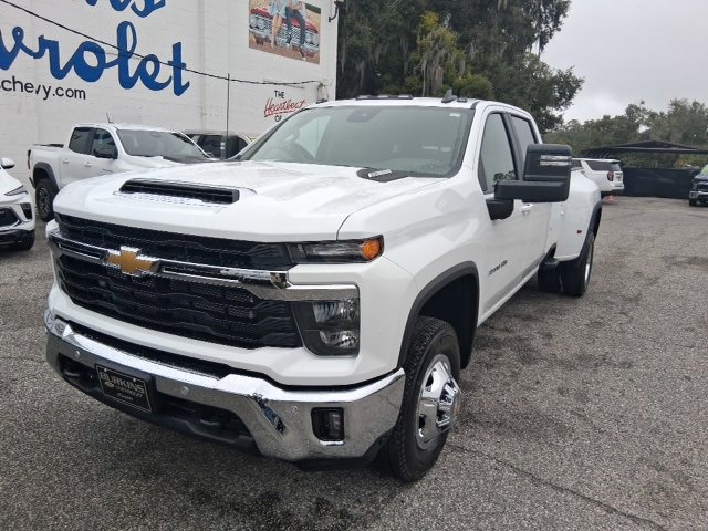 New 2026 Chevrolet Silverado 3500 LT w/ Safety Package image 8