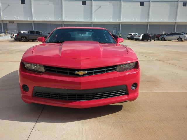 Used 2015 Chevrolet Camaro LS RWD image 2