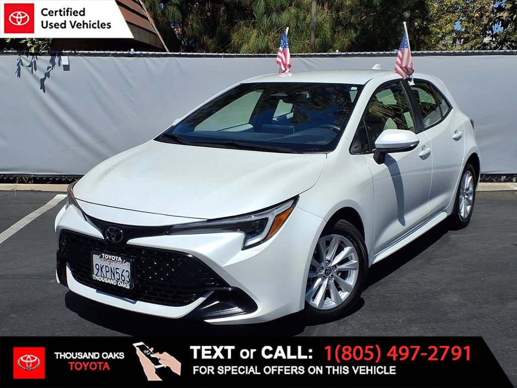 Certified 2024 Toyota Corolla SE FWD image 1