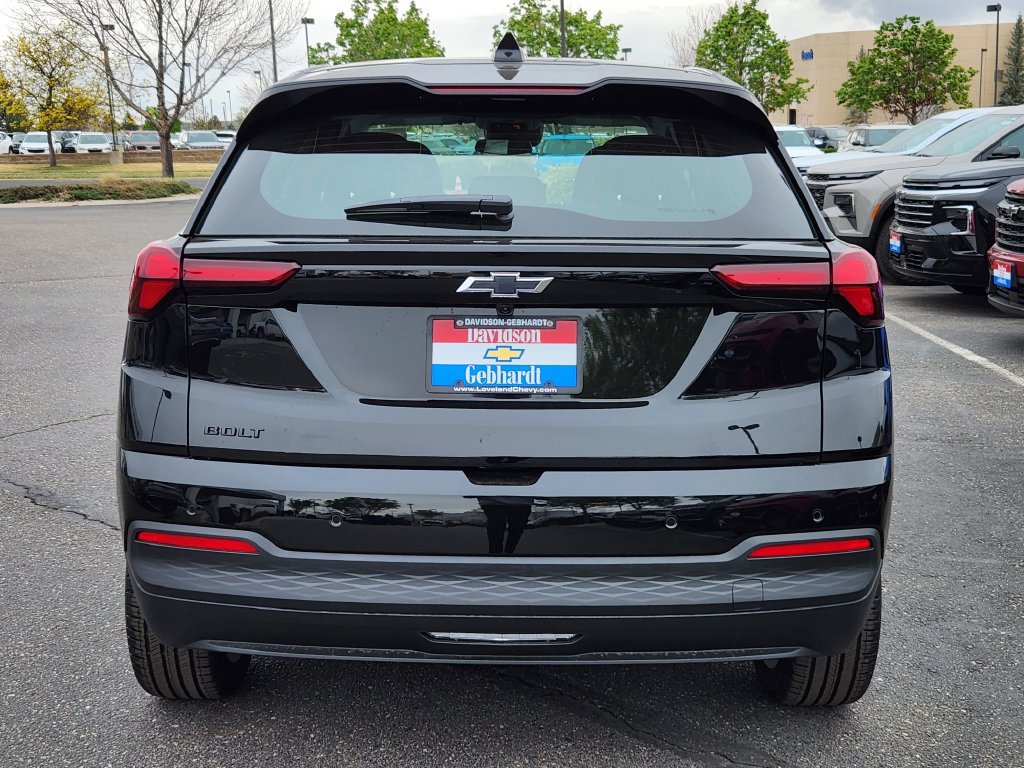 New 2027 Chevrolet Bolt LT w/ Comfort Package FWD image 4