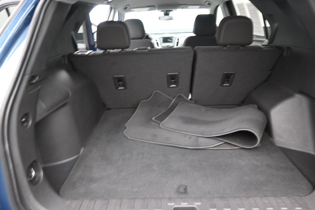 Used 2024 Chevrolet Equinox LS FWD image 13