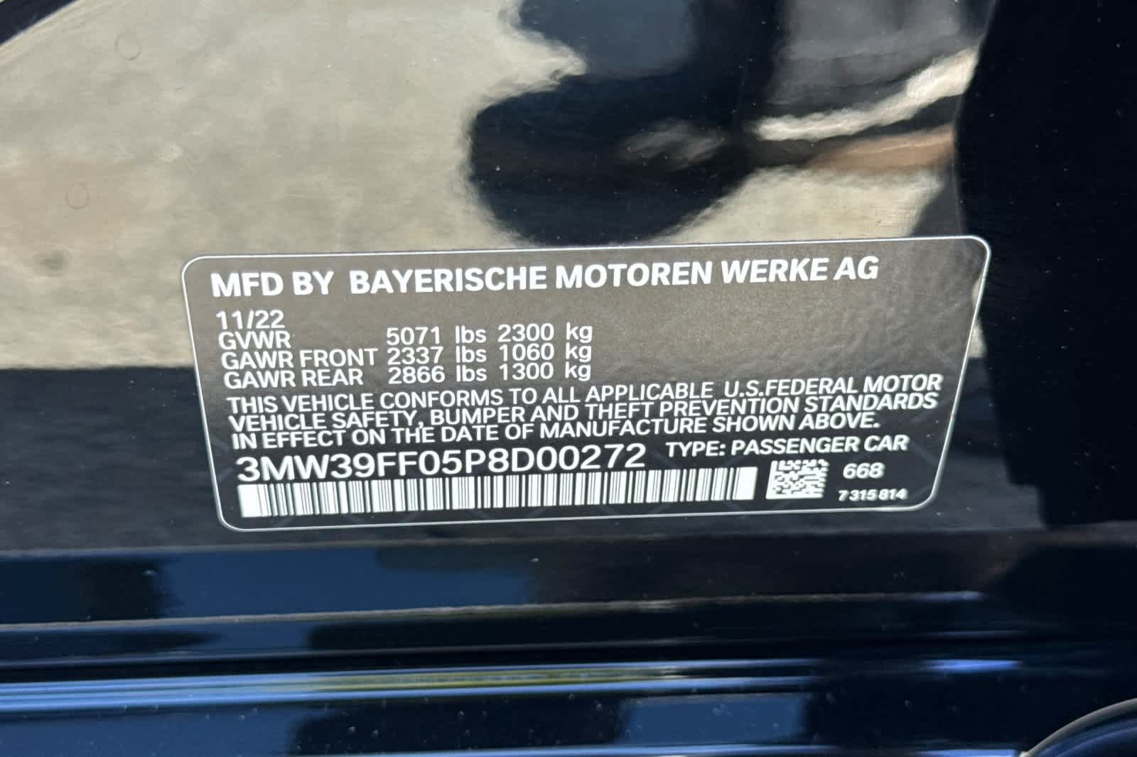 Used 2023 BMW 330e w/ Premium Package RWD image 29