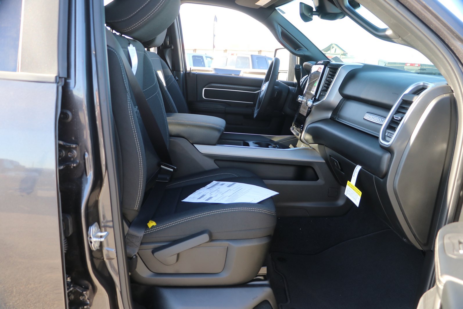 New 2026 RAM 2500 Big Horn AWD/4WD image 30
