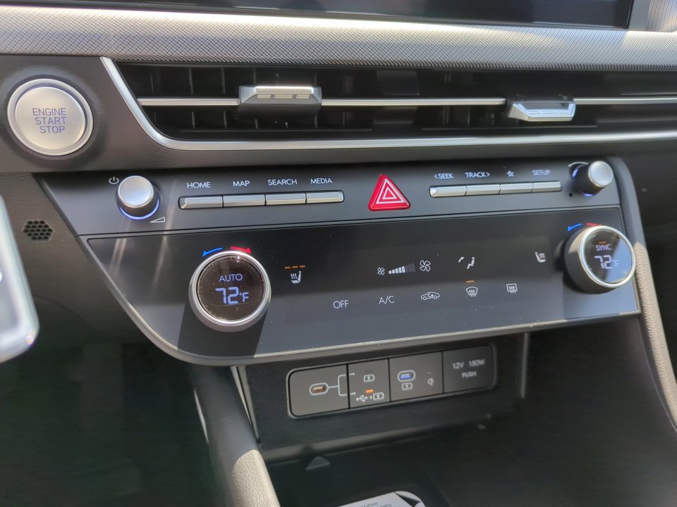 New 2026 Hyundai Sonata SEL FWD image 13