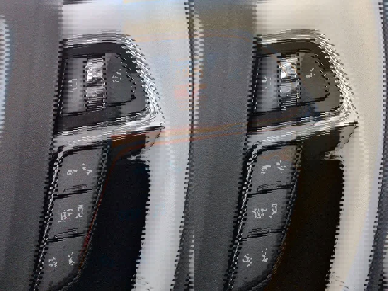 Used 2023 Lincoln Nautilus Black Label w/ Cargo Utility Package image 26