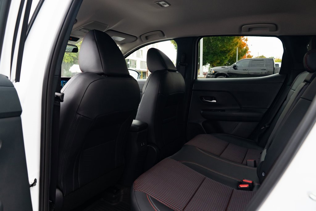 New 2026 Nissan Kicks SR w/ Cold Weather Package image 21