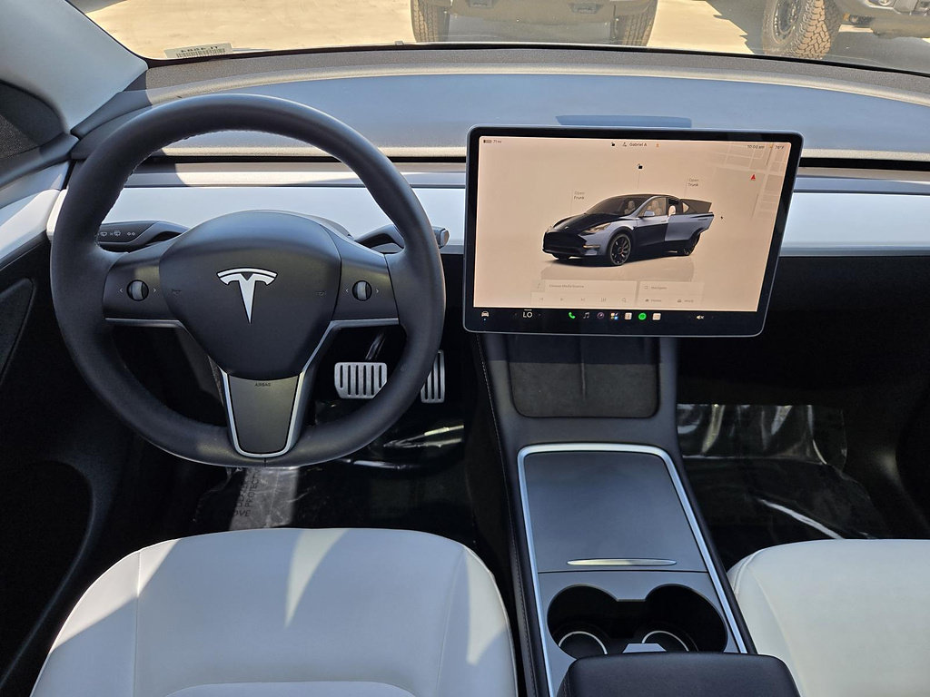 Used 2023 Tesla Model Y Performance AWD/4WD image 8