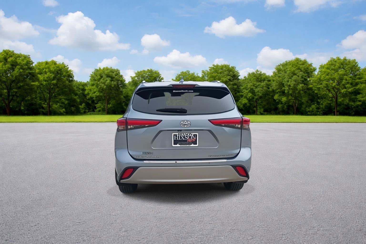 Used 2022 Toyota Highlander Platinum image 8