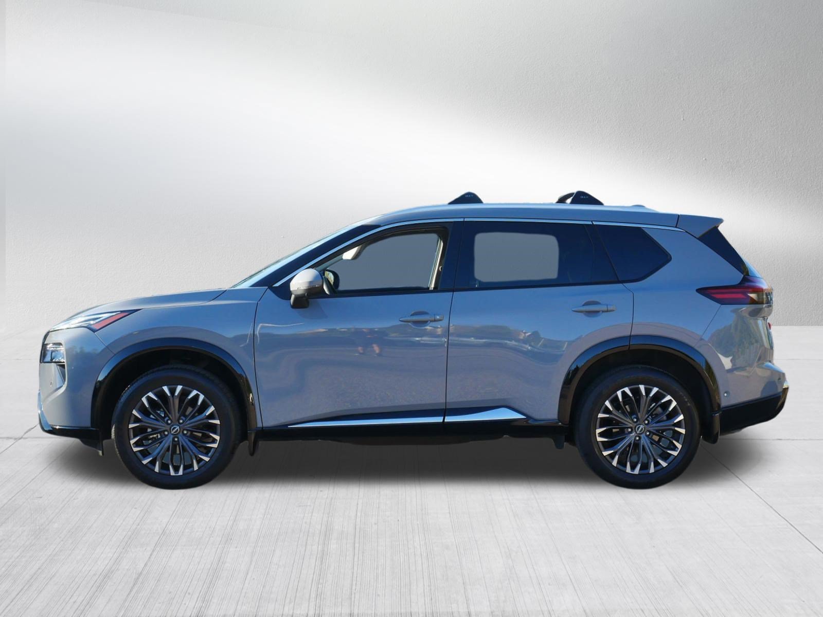 Certified 2025 Nissan Rogue Platinum w/ Platinum Premium Package AWD/4WD image 4