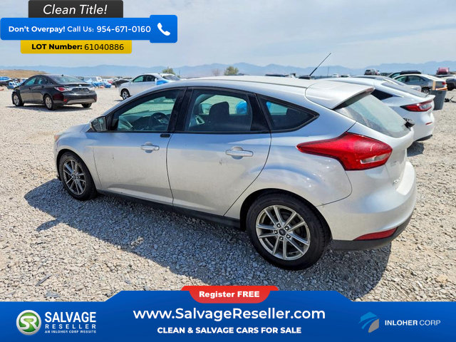 Used 2015 Ford Focus SE FWD image 3