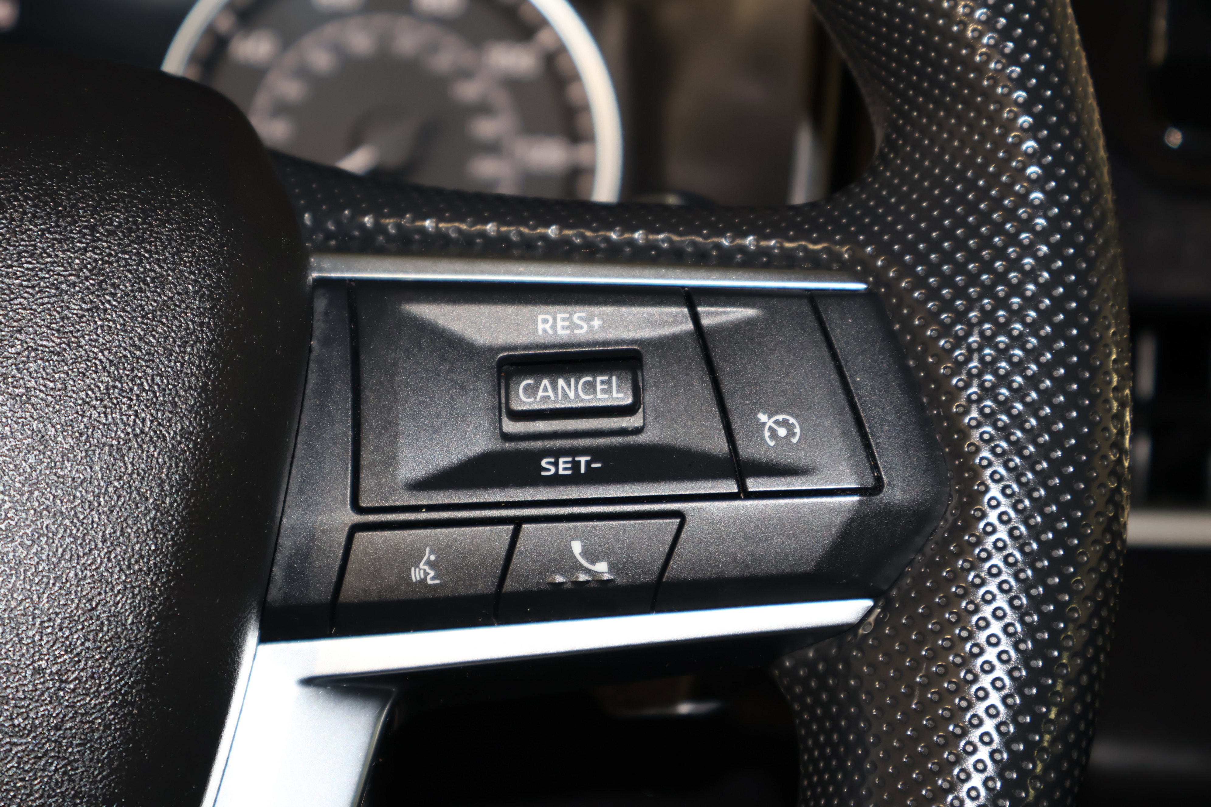 Used 2023 Mitsubishi Outlander ES AWD/4WD image 21