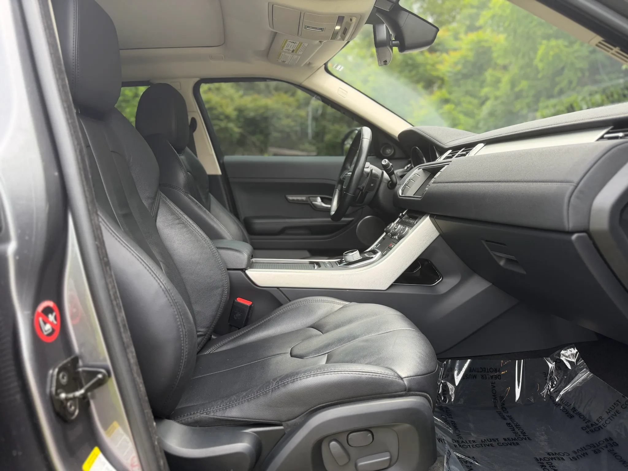 Used 2015 Land Rover Range Rover Evoque Pure Plus AWD/4WD image 20