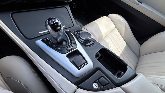Used 2016 BMW M5 RWD image 30