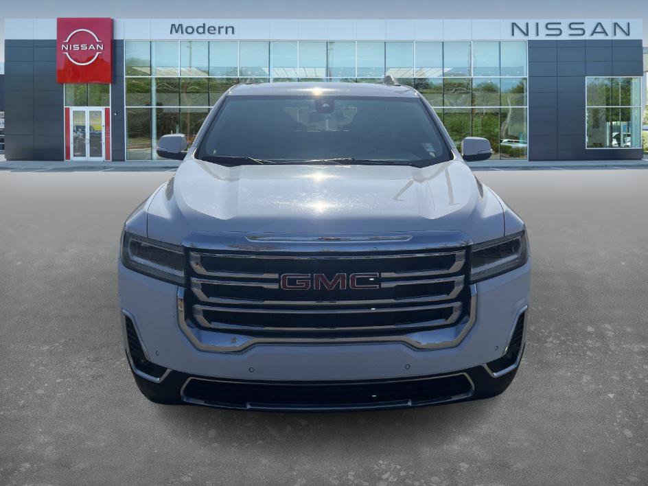 Used 2023 GMC Acadia SLT image 2