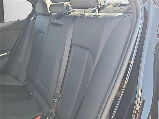 Used 2021 BMW 330i Sedan w/ Convenience Package RWD image 12