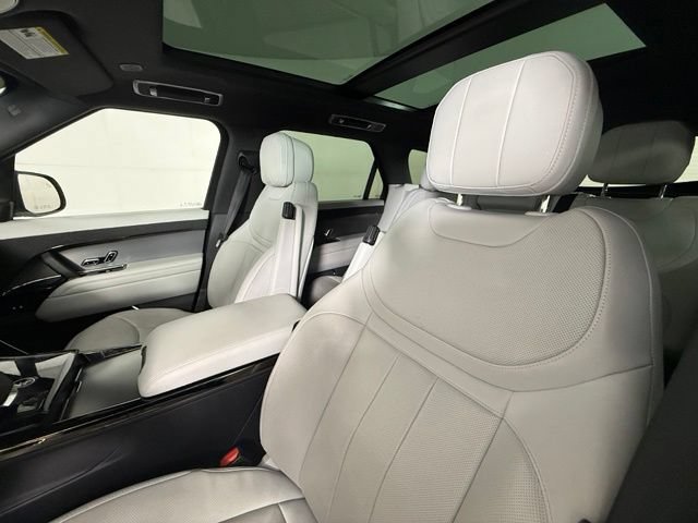 Certified 2025 Land Rover Range Rover Sport SE AWD/4WD image 5