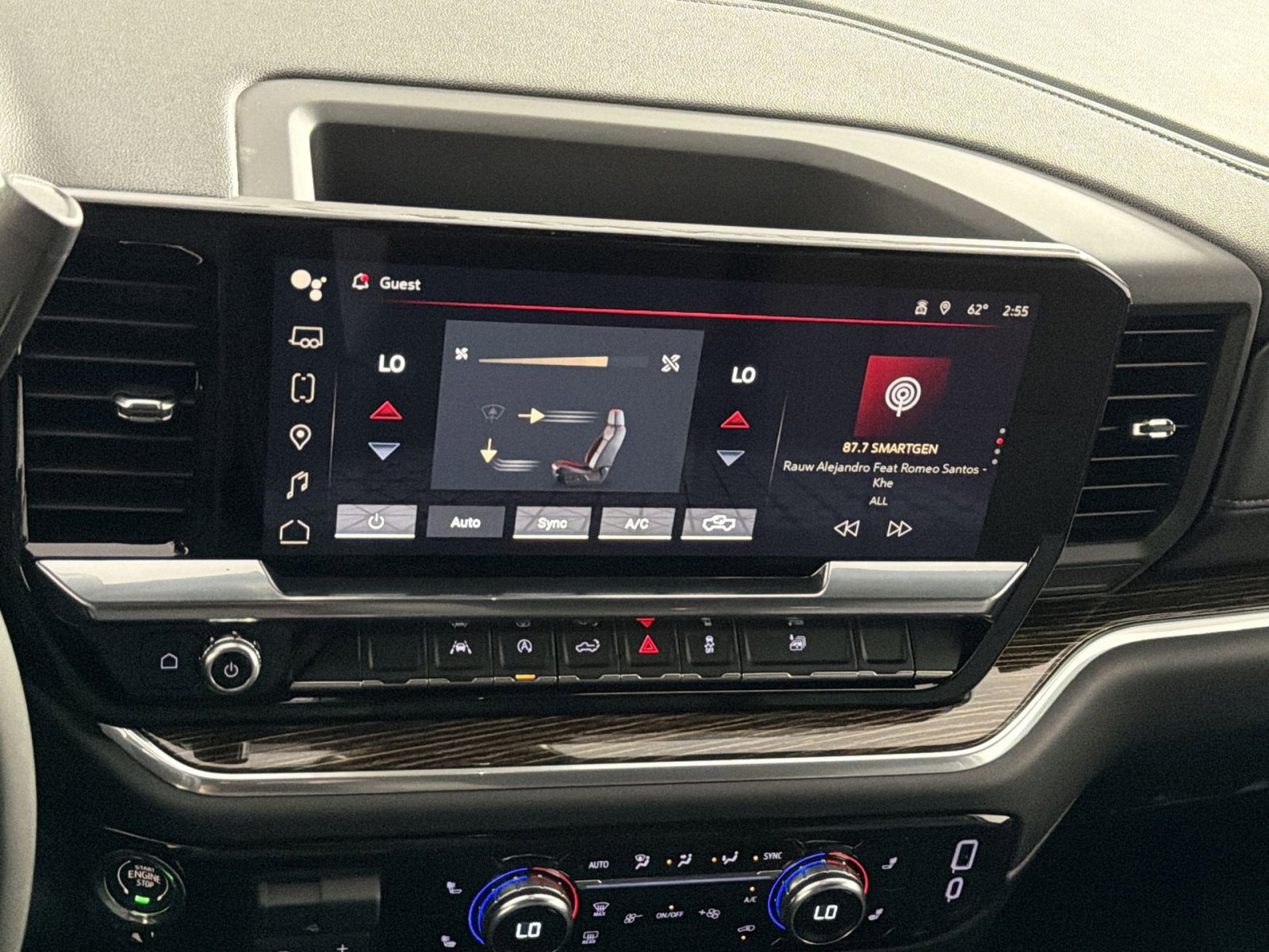 New 2026 GMC Sierra 1500 SLE w/ Preferred Package image 21