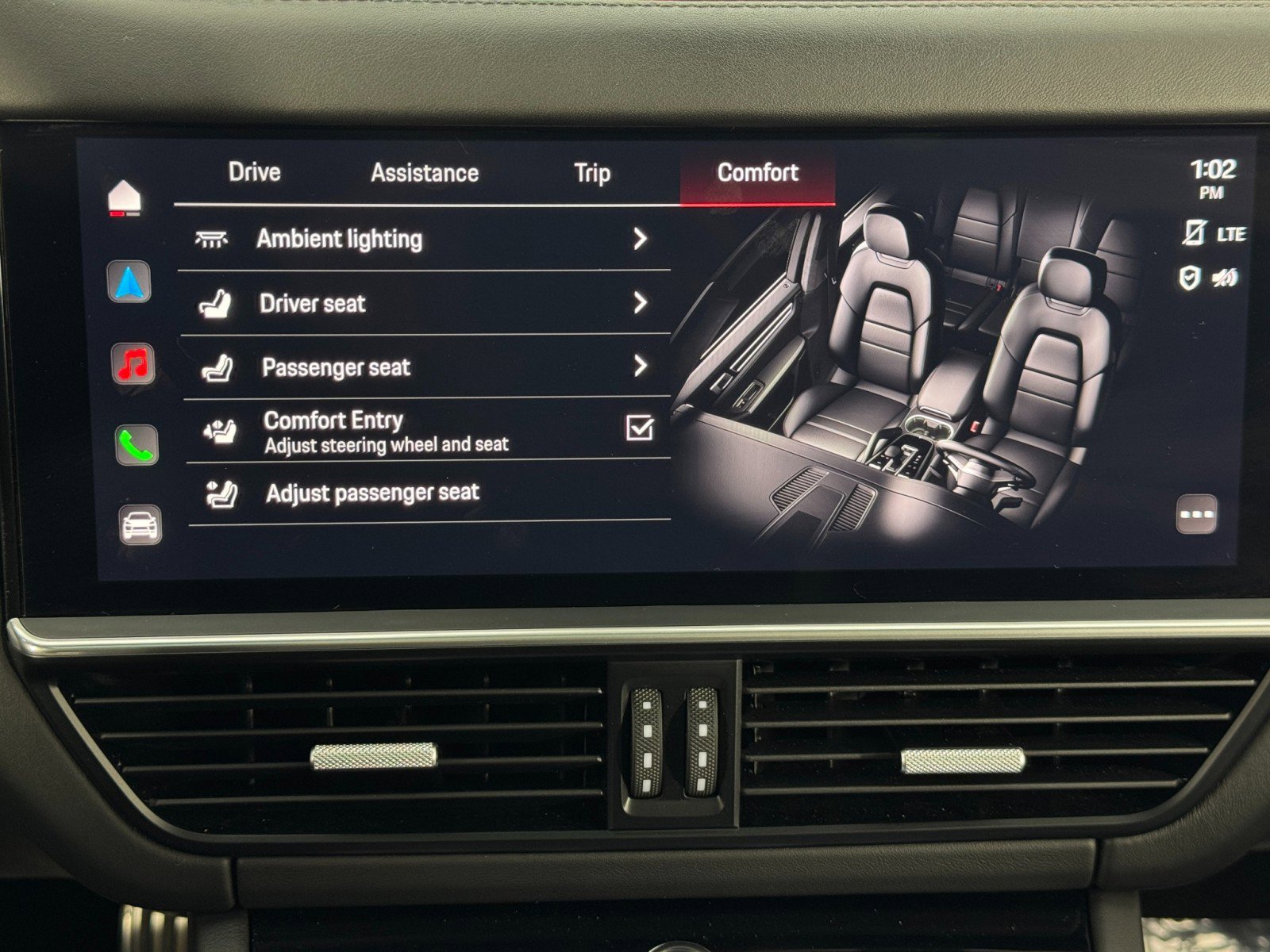 Used 2023 Porsche Cayenne S Platinum image 28