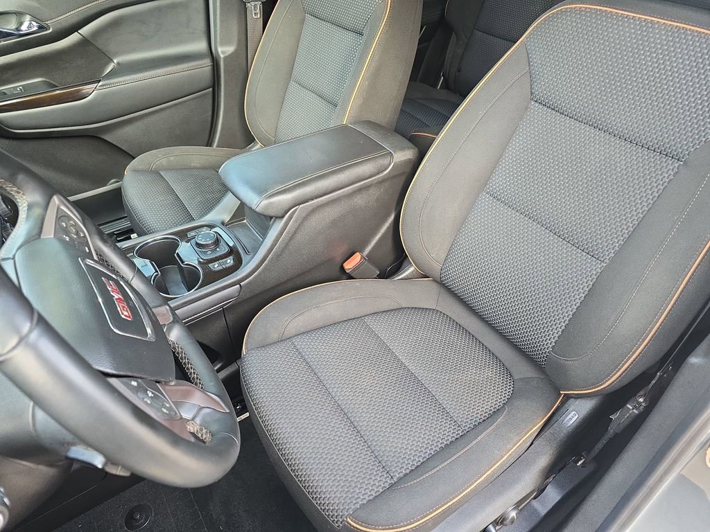 Used 2023 GMC Acadia AT4 AWD/4WD image 16