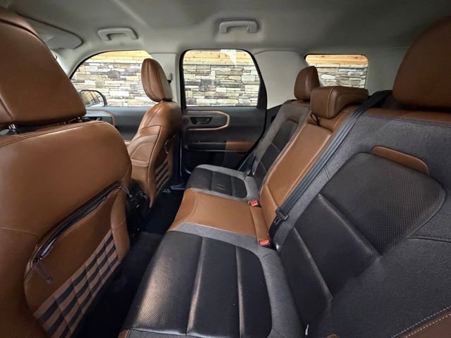 Used 2022 Ford Bronco Sport Outer Banks w/ Tech Package AWD/4WD image 31