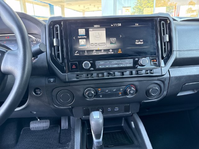 Used 2026 Nissan Frontier SV w/ Tow Package RWD image 18