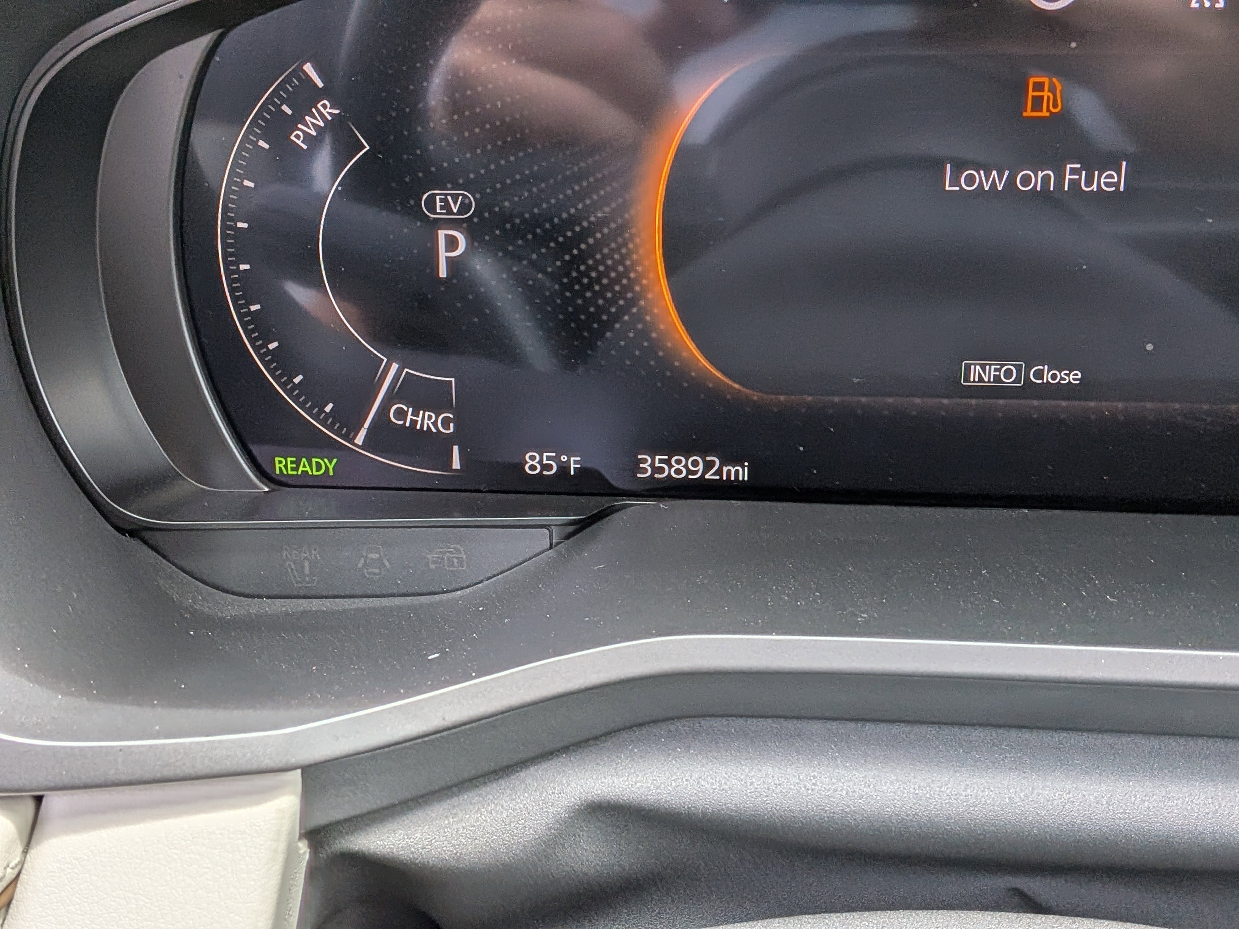 Certified 2024 MAZDA CX-90 Plug-In Hybrid w/ Premium Plus AWD/4WD image 29