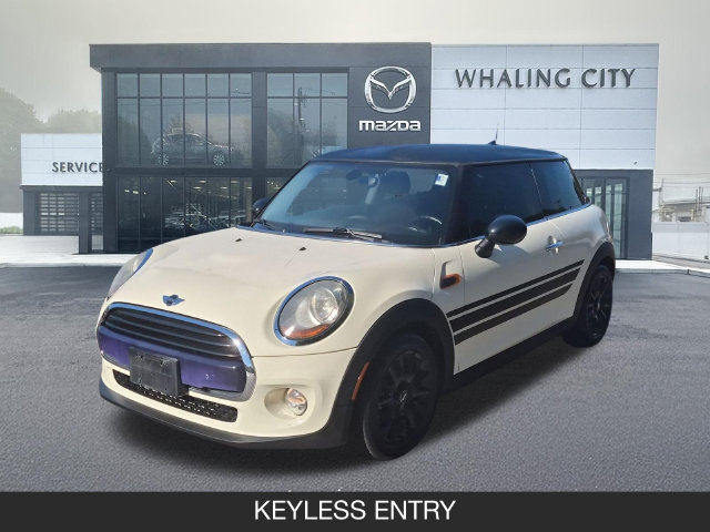 Used 2017 MINI Cooper 2-Door Hardtop FWD image 3