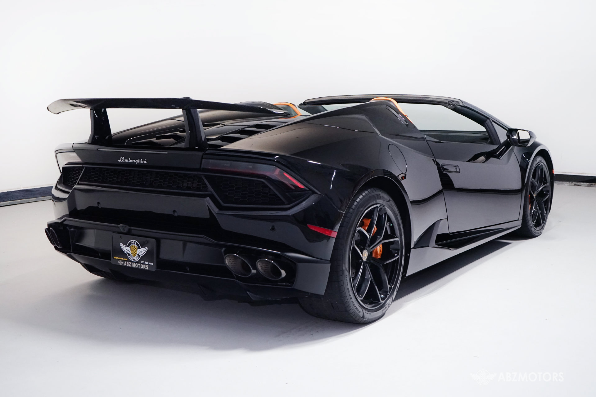 Used 2019 Lamborghini Huracan LP 580-2 RWD image 6