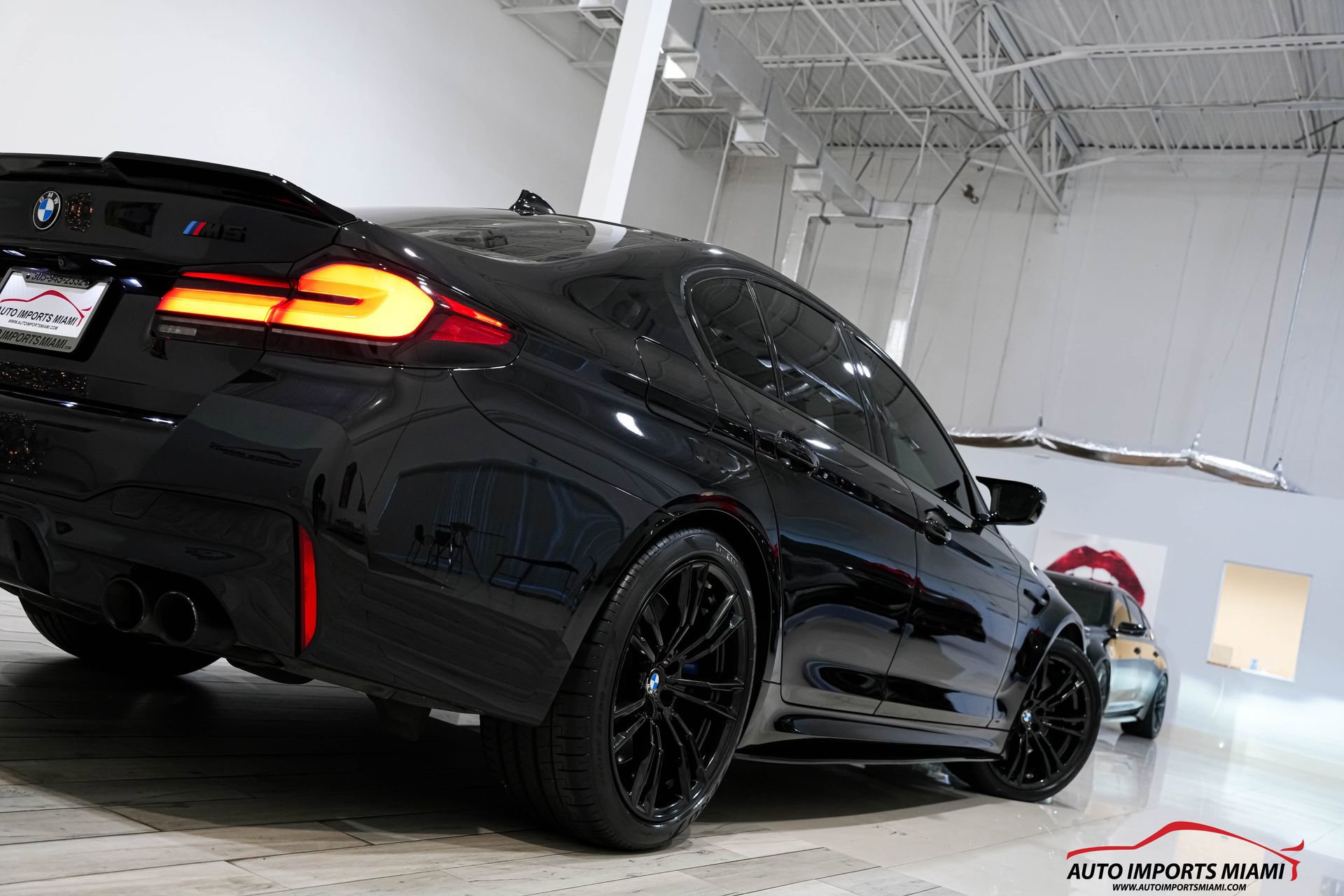 Used 2021 BMW M5 image 43