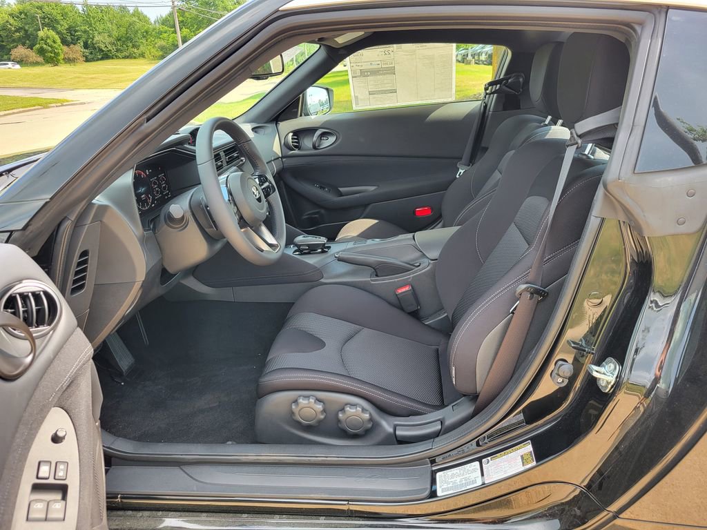 New 2025 Nissan Z Sport w/ Floor Mat Package image 10