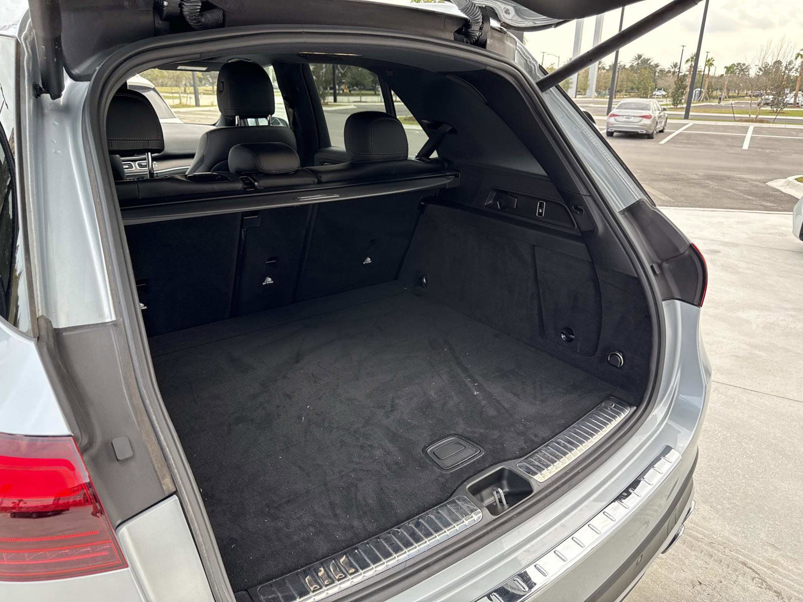 Certified 2024 Mercedes-Benz GLE 53 AMG 4MATIC image 9