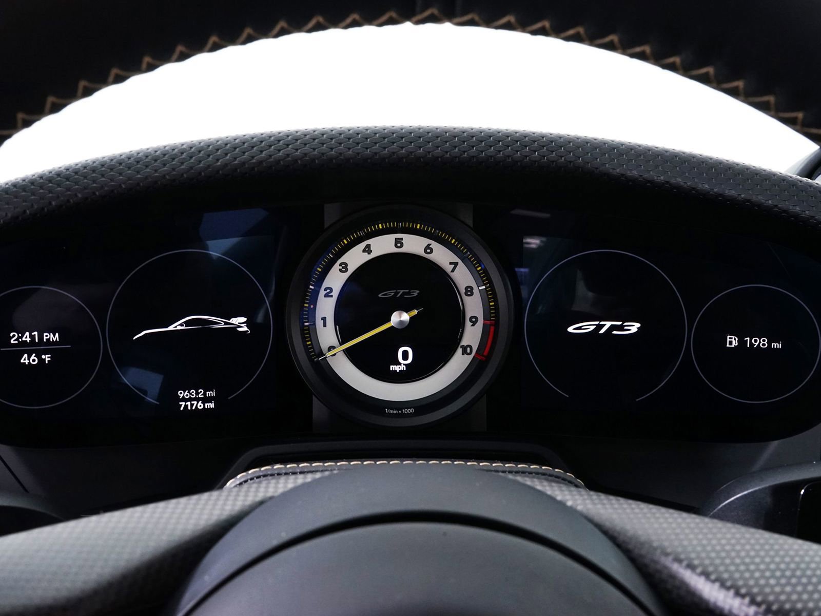 Used 2024 Porsche 911 GT3 RWD image 21